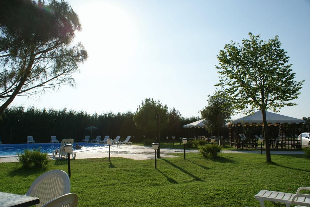 Koko Hotel Lido Di Savio Exterior foto